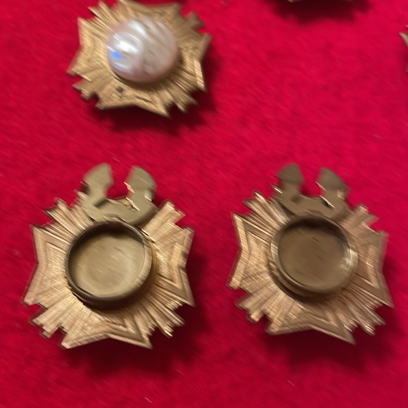 Vintage 6pc.Set of Faux Pearl Buttons w/Snap On Button Clasp & Hexagon Mounting - Picture 2 of 3